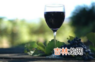 自酿葡萄酒发酸怎么补救,自酿葡萄酒出现酸败味该怎么办