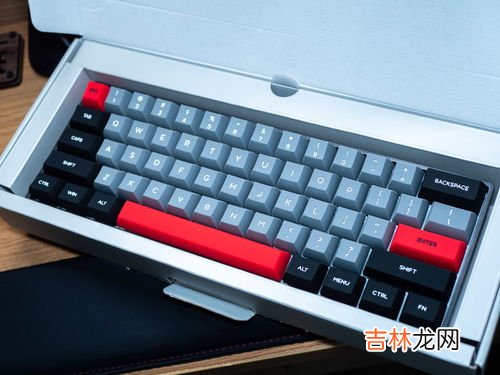 键盘落灰张毛怎么解决,键盘长毛了咋办啊。。。。？？？
