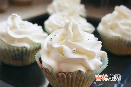 蛋糕鲜奶油和淡奶油的区别 重奶油和淡奶油的区别,淡奶与淡奶油的区别