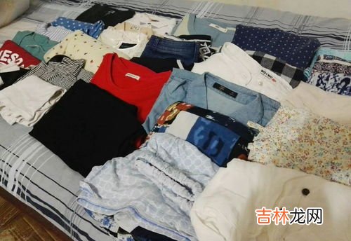 一个装满衣服的行李箱大概多重,30寸行李箱装满衣服大概多重