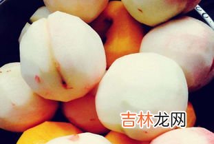 桃子可以不去皮吃吗,桃子要去皮去吃吗
