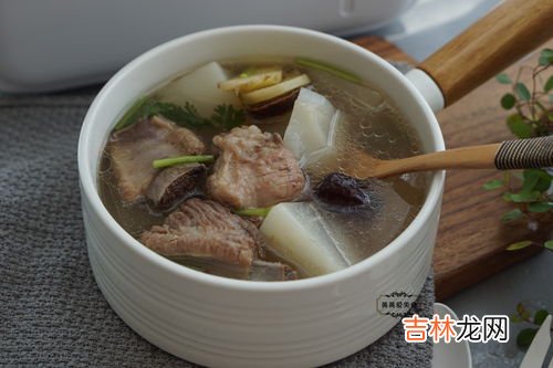 关于一日三餐的能量分配说法正确的是,一日三餐分配的合理比例是 一日三餐分配的合理比例是怎样的