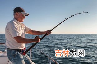 台钓竿适合什么地方钓鱼,去水库钓鱼需要什么装备,台钓竿,还是抛竿