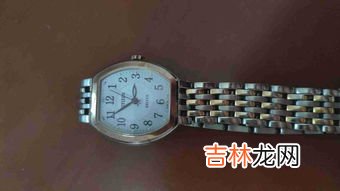 如何调整西铁城光动能女表时间,西铁城光动能手表怎么调时间