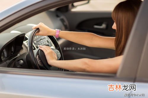 高速上可以按喇叭吗,高速路驾驶的规则