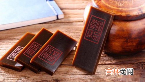 东阿阿胶什么人不能吃,东阿阿胶被誉为“滋补圣药”,究竟有哪些人不适合服用东阿阿胶?