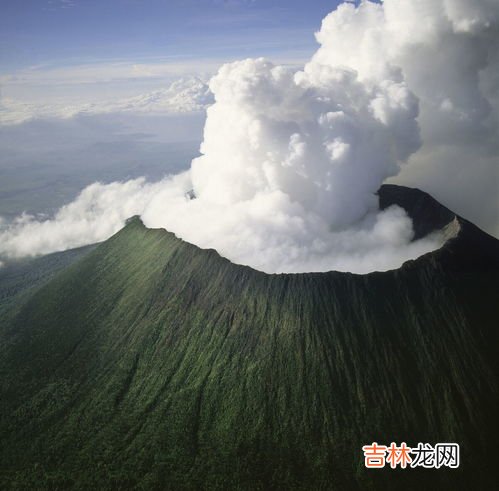 斯巴拉尼火山在哪个国家,2021年火山爆发是哪个国家？