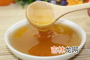 蜂蜜里面有白色漂浮物,蜂蜜为什么会有白色泡沫