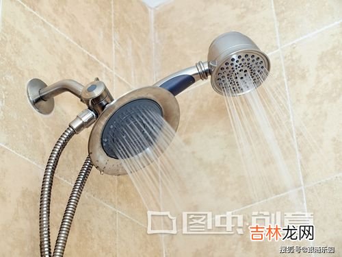 如何清洗淋浴喷头水垢,什么方法可以清洗热水器淋浴喷头里的水垢