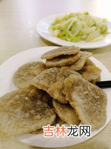 炸灌肠就是面粉吗,炸灌肠是北京特色，它是怎么做出来的？