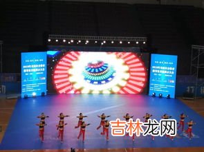 我国社会体育是由哪三大部分组成,体育体制的构成及类型是怎样的？体育过程的基本特征是什么？