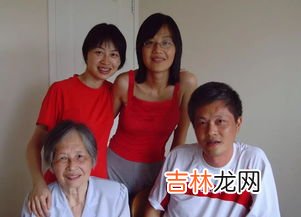 妈妈的妹妹和我是什么关系,我的妈妈小学二年级作文