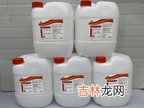 过氧乙酸消毒液优缺点,过氧乙酸是一种常用的消毒剂.过氧乙酸是一种无色液体,易溶于水,有强烈刺激性气味,有腐蚀性,对人的眼