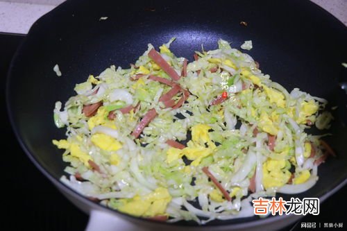 炒米粉的米粉怎么泡,米粉应该怎么泡,炒出来才不煳呢?
