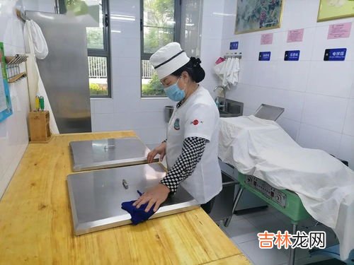 别人用过的书怎么消毒,图书馆的书是怎么消毒的？