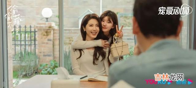 曾黎 47岁的曾黎直播卸妆,状态让20岁的女孩都羡慕了