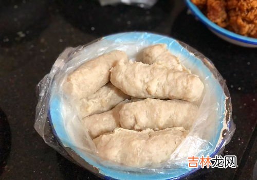 冰冻的肉可以直接煮吗,冰冻的肉可以直接放水里煮吗？这样做会影响口感吗？