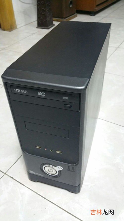 电脑主机开了显示器没反应,电脑主机打开了显示器为啥没反应？