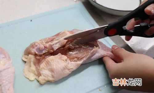 怎么知道鸡腿也没打过激素,商场的鸡腿是不是打激素的鸡的鸡腿?普通农村的鸡腿没这么多肉