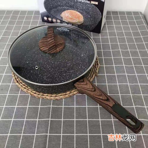 晶石和麦饭石不粘锅的区别,麦饭石锅和不粘锅都是家中日常会用到的锅,它们有什么不同?