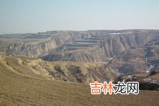 黄土高原特有的一种民居形式是窑洞,黄土高原特有的一种民居形式是窑洞吗？