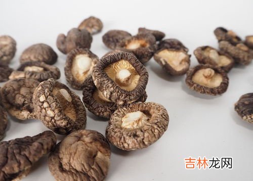 香菇隔夜有毒吗,香菇可以过夜吃么