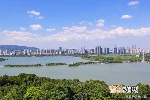 太湖在哪里,无锡太湖的具体位置在哪里？