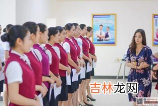 空乘的面试标准是怎么样的,空姐面试有什么要求