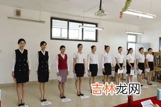 空乘的面试标准是怎么样的,空姐面试有什么要求