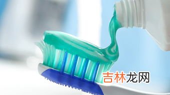 牙膏洗脸有什么好处和坏处,用牙膏洗脸会有什么后果