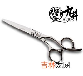 坏了的剪刀扔进哪个垃圾桶,佛山女孩扔剪刀前用海绵包裹怕伤人，尖锐类垃圾在分类中属于哪一种？