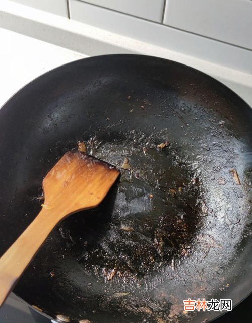 不粘锅新锅需要开锅吗,不粘锅需要开锅吗?