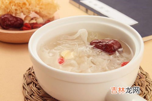 冰糖银耳汤禁忌,冰糖银耳炖雪梨的禁忌