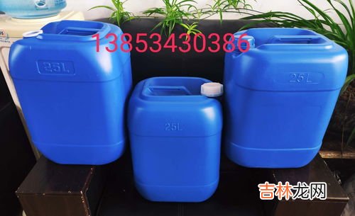 25kg桶能装多少升柴油,25KG的水桶能装多少升的柴油?