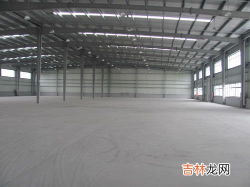 屋架塌落的方向是不是火灾蔓延的方向,发生火灾时不可以通过消火栓辨别方向逃生