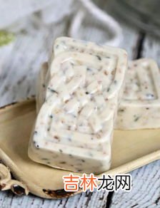 肥皂太软怎么处理,肥皂洗手用完肥皂总是稠稠的软软的是因为有水怎么办