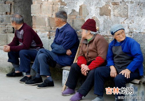 解决农民养老问题,农民养老保险政策是什么?