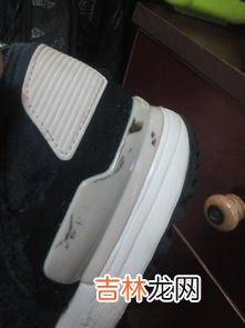 网鞋怎么清洗网面污渍,网面的运动鞋脏了怎么洗