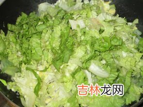 生菜和鸡蛋可以一起吃吗,生菜可以和什么一起炒着吃