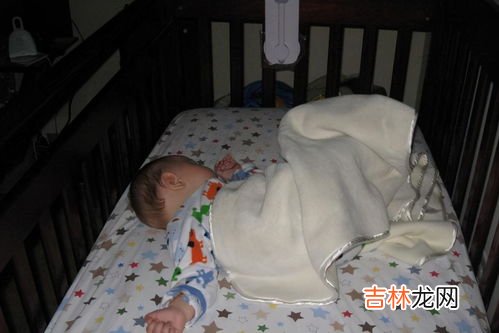 盖被子出汗和盗汗区别,盗汗和自汗的区别?