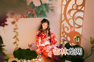 日本和服里面不能穿内衣吗,日本女性穿和服的时候，为什么都不穿内衣？