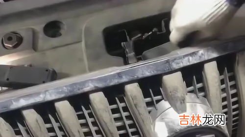 怎样判断汽车电瓶该换了,如何判断汽车电瓶需要更换；如何判断汽车电瓶没电