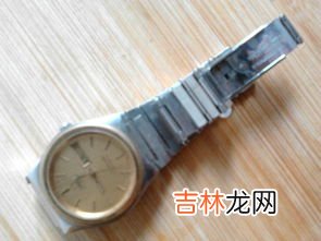 欧米茄18k金表表带,欧米茄间金表带的金是真金吗
