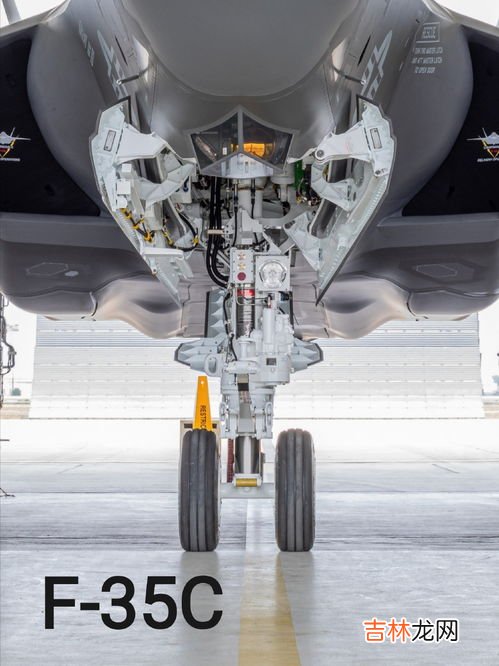 起落架的作用,飞机的主起落架与前起落架是什么关系?