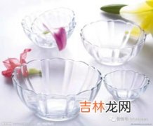 玻璃碗可以放冷冻室吗,用普通玻璃碗容器盛放食物,再放入冰箱冷藏室保存可以吗