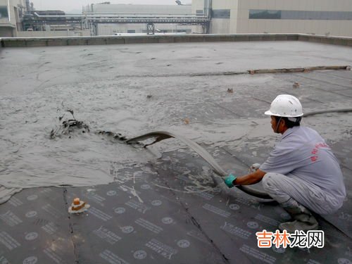 混凝土隔夜怎么处理,混凝土隔夜能在一起打吗？