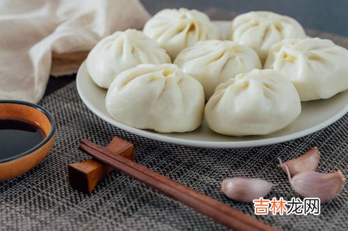 包子粘底有方法吗,蒸包子不粘笼布的窍门 蒸包子不粘笼布的窍门有哪些