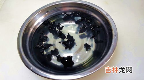 白木耳泡久了有毒吗,泡久的木耳有毒吗