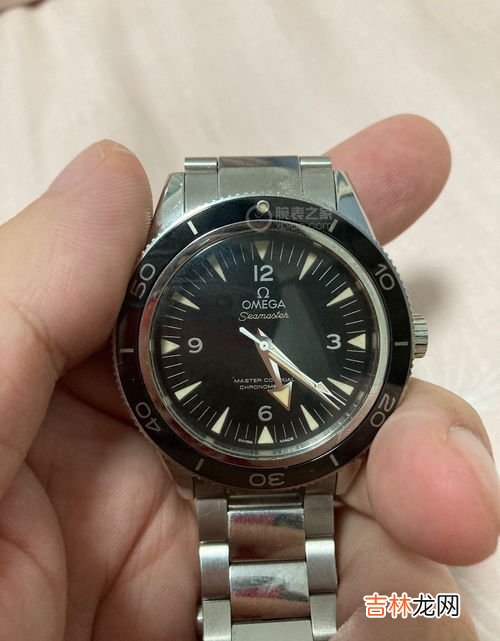 为什么欧米茄手表的日历不跳,欧米茄手表日历不走了,调的时候可以走,什么问题?