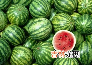 西瓜有点烂了还可以吃吗,西瓜外皮坏了还能吃吗 可以吃外皮坏了的西瓜